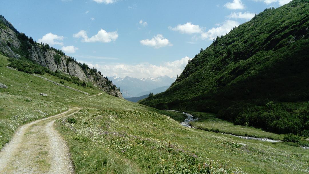 Lieu Secret Dans Les Alpes Suisses Villa Le Tretien Eksteriør billede