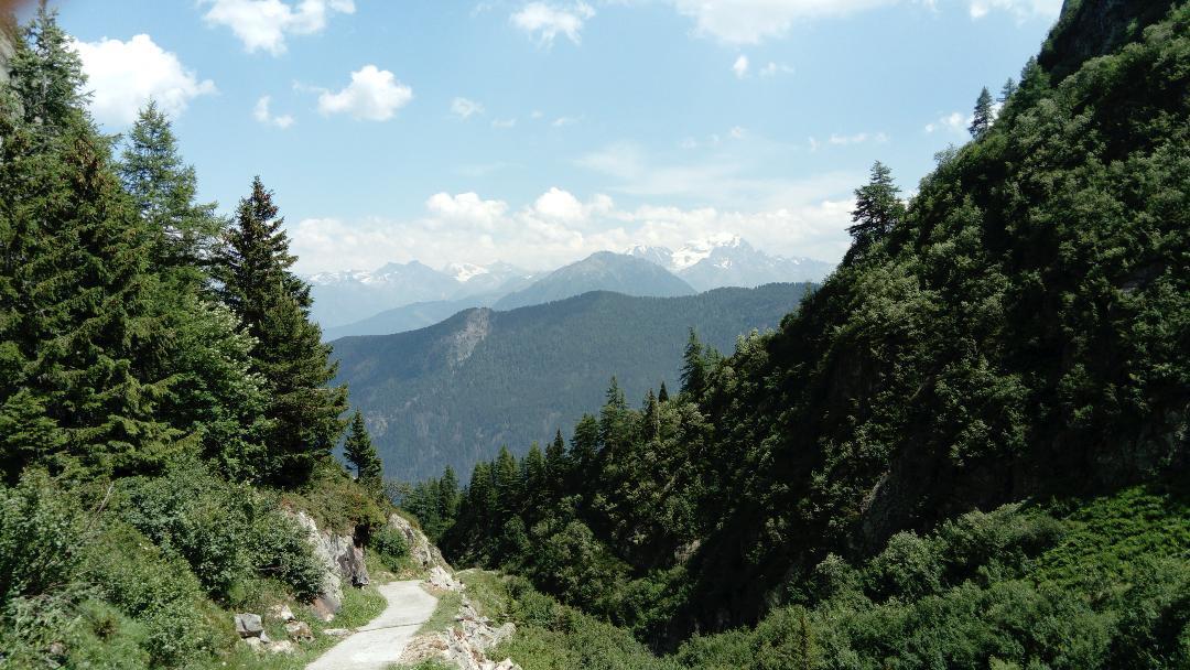 Lieu Secret Dans Les Alpes Suisses Villa Le Tretien Eksteriør billede